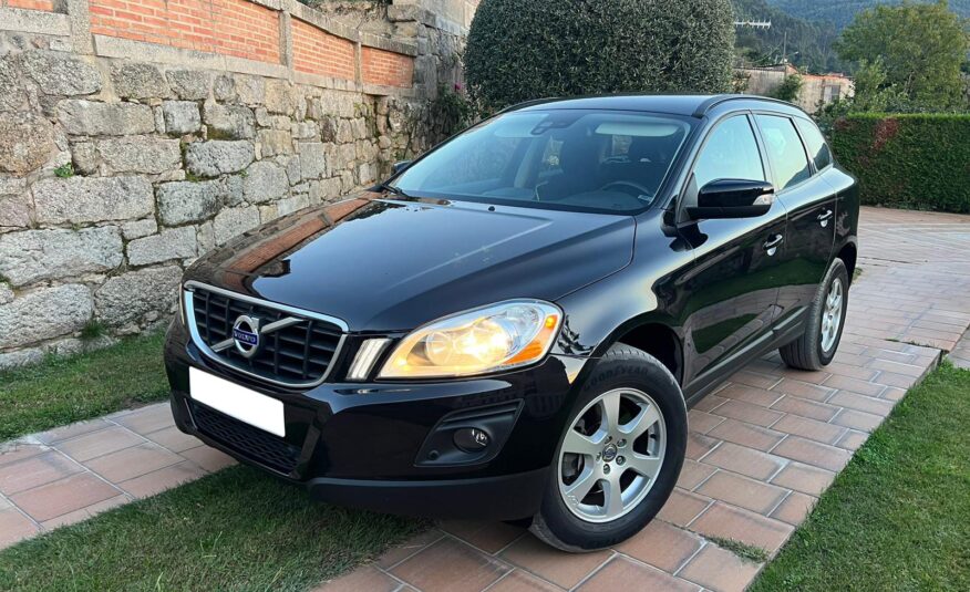 VOLVO XC-60 5 CILINDROS