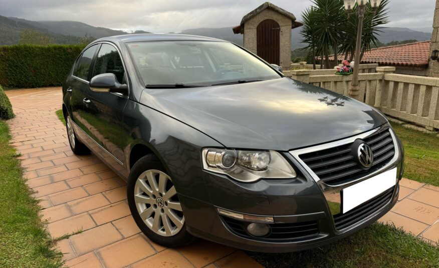 VOLKSWAGEN Passat 2.0 TDI