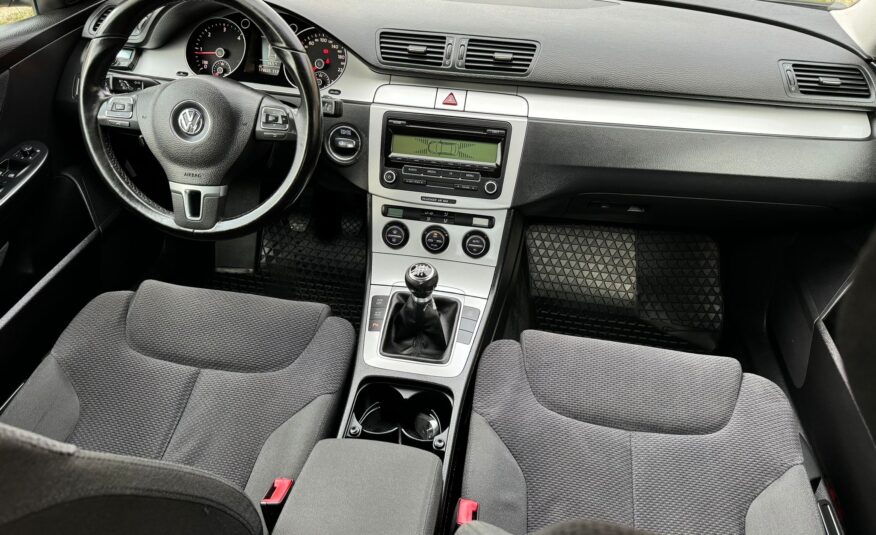 VOLKSWAGEN Passat 2.0 TDI