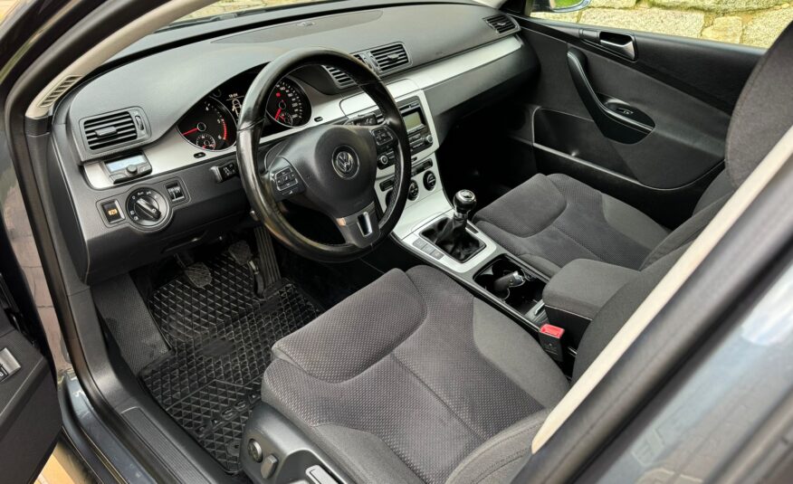 VOLKSWAGEN Passat 2.0 TDI