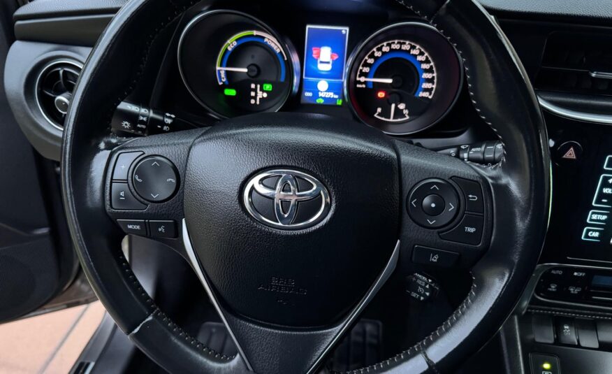 TOYOTA AURIS FEEL