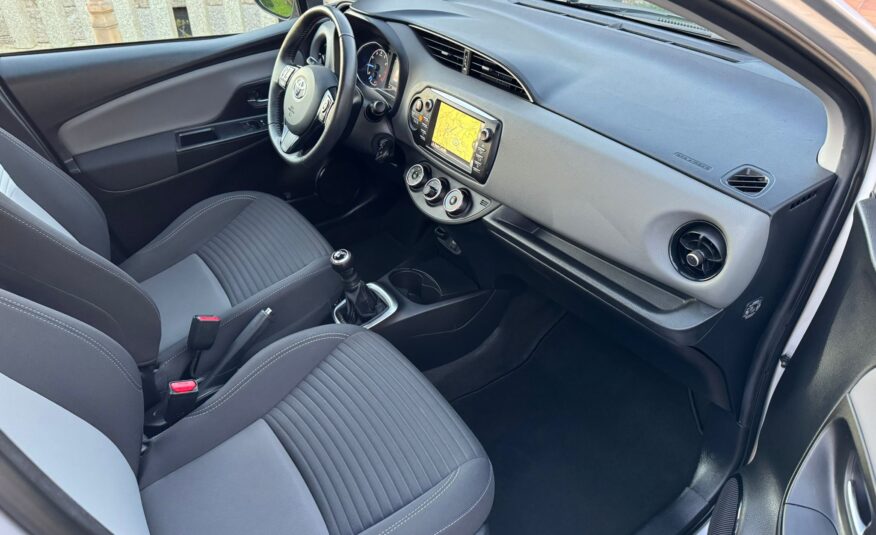 TOYOTA Yaris 1.0
