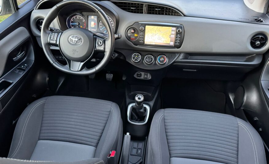 TOYOTA Yaris 1.0