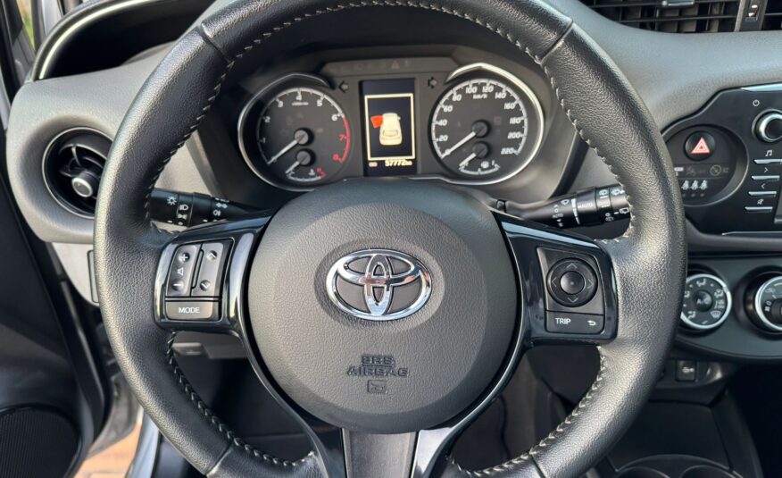 TOYOTA Yaris 1.0