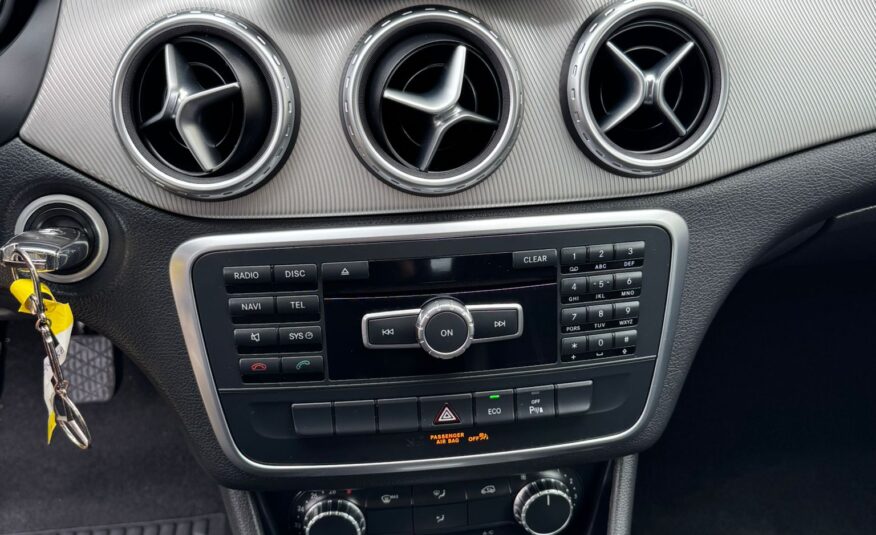 MERCEDES GLA 200