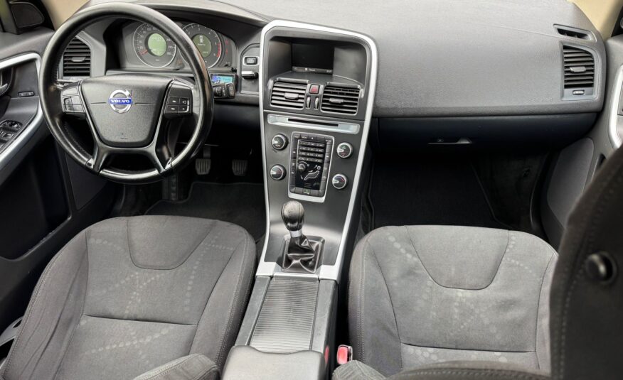 VOLVO XC-60 5 CILINDROS