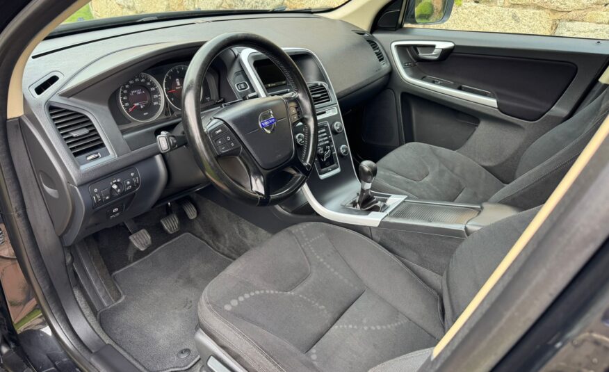 VOLVO XC-60 5 CILINDROS