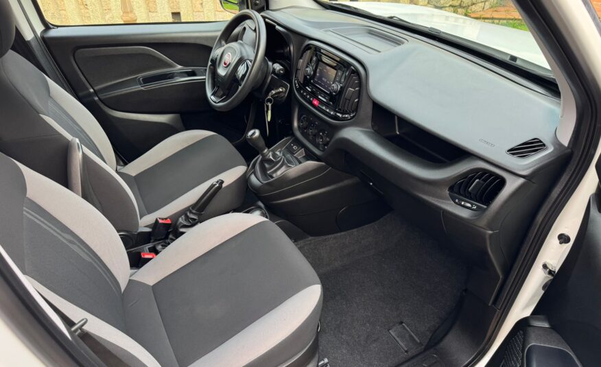 FIAT DOBLO 5 PLAZAS