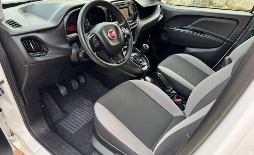 FIAT DOBLO 5 PLAZAS