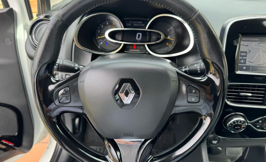 RENAULT CLIO FAMILIAR