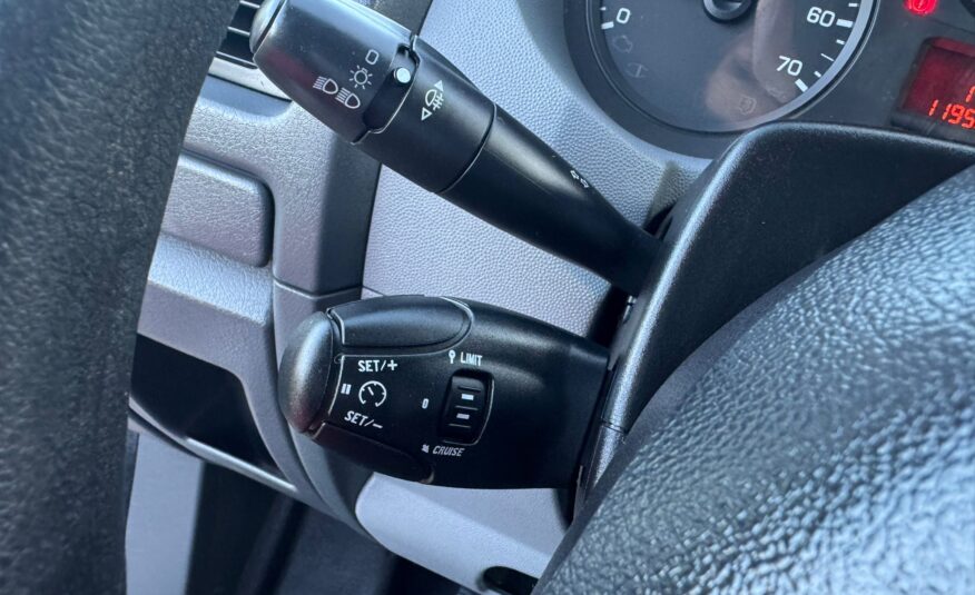 PEUGEOT EXPERT 6 PLAZAS 2.0 HDI