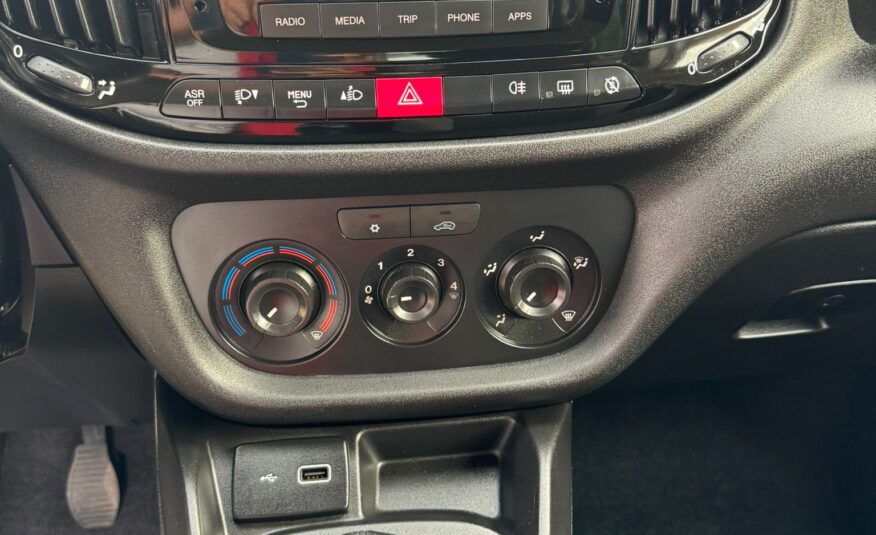 FIAT DOBLO 5 PLAZAS