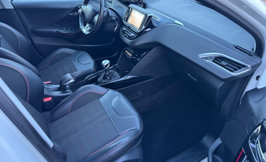 PEUGEOT 2008 1.6HDI GT LINE