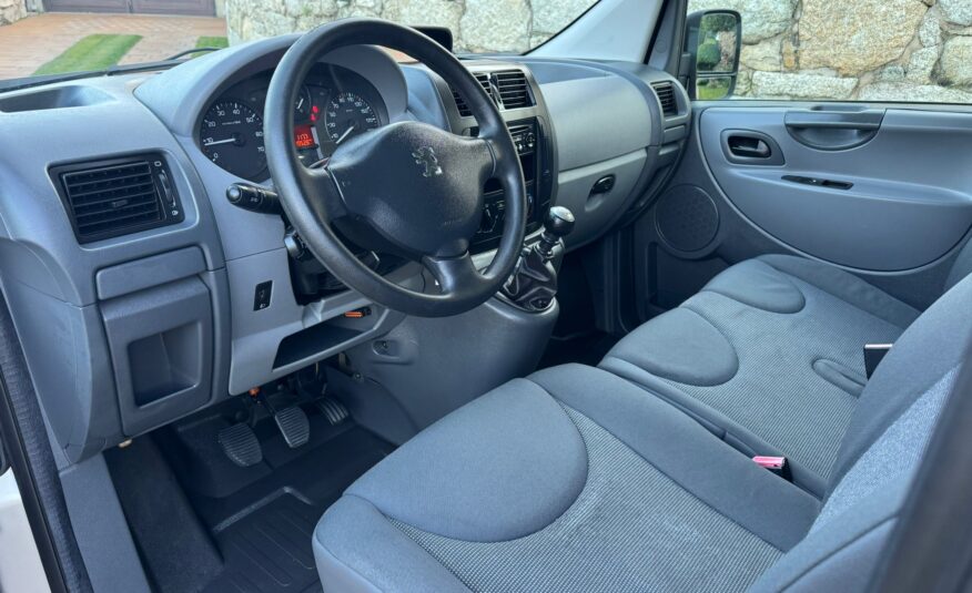 PEUGEOT EXPERT 6 PLAZAS 2.0 HDI