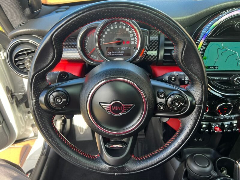 MINI COOPER JHON COOPER WORKS