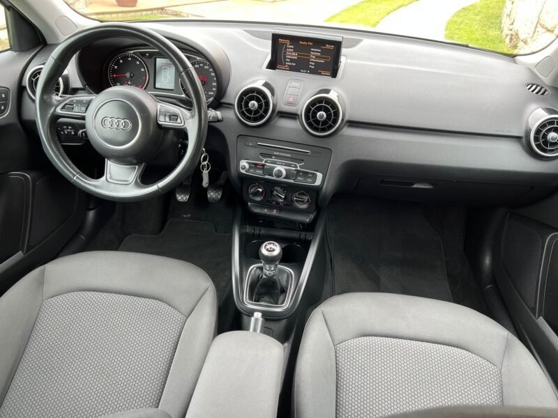 AUDI A1 SPORTBACK SLINE