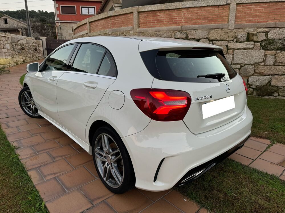 MERCEDES-BENZ CLASE A 200 AMG