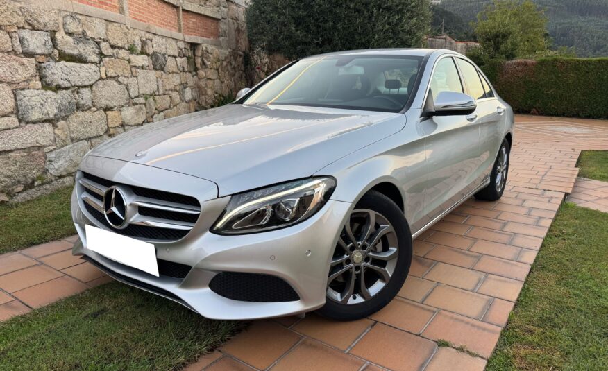 MERCEDES-BENZ C220
