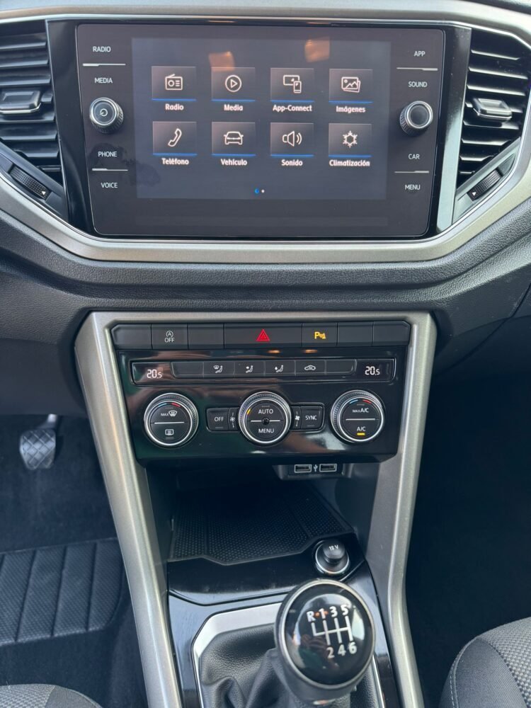 VOLKSWAGEN T-ROC 1.6 TDI