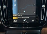 VOLVO XC-40 T3 163CV