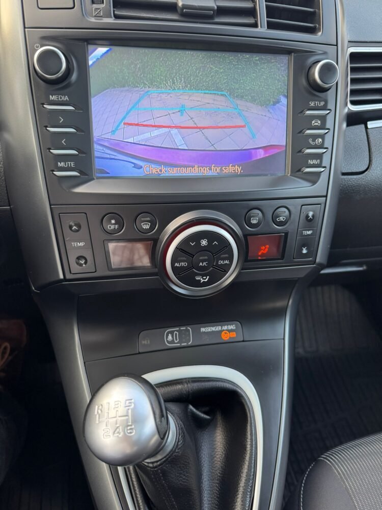 TOYOTA VERSO 7 PLAZAS