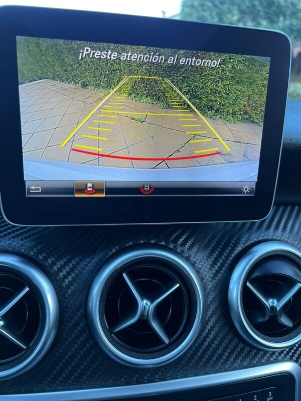 MERCEDES-BENZ CLASE A 200 AMG