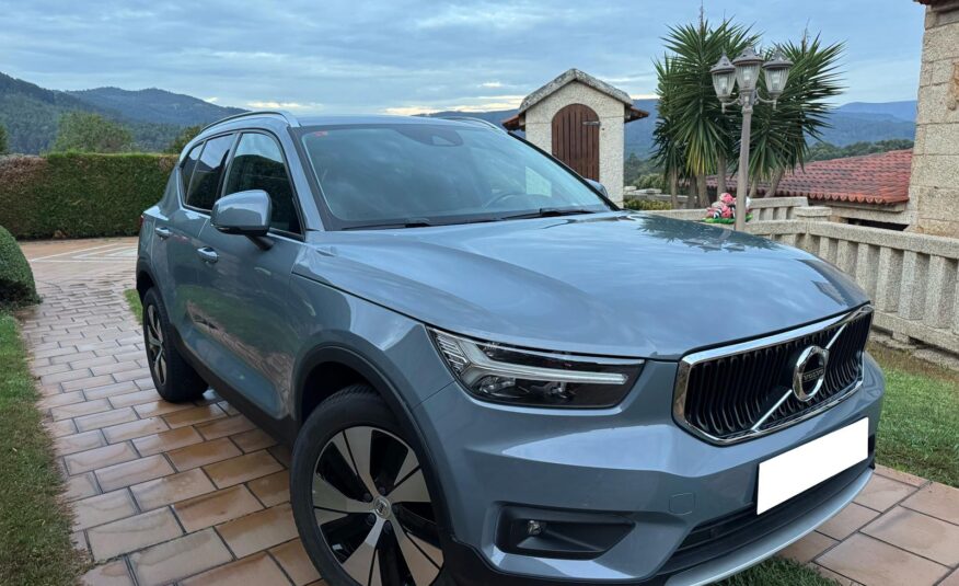 VOLVO XC-40 T3 163CV