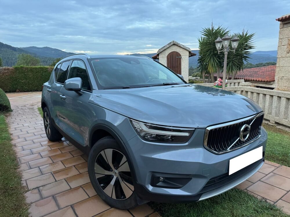 VOLVO XC40 T3