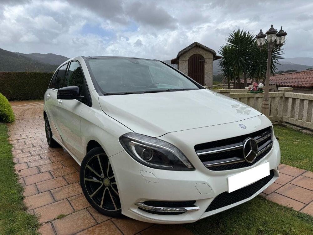 MERCEDES-BENZ CLASE B 180