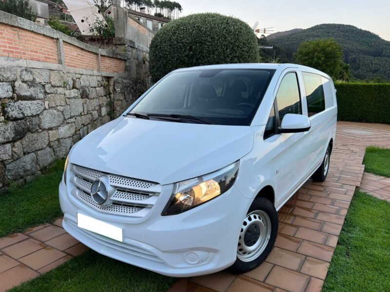 MERCEDES-BENZ VITO 109 CDI MIXTO LARGA