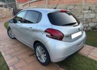 PEUGEOT 208 1.6 HDI