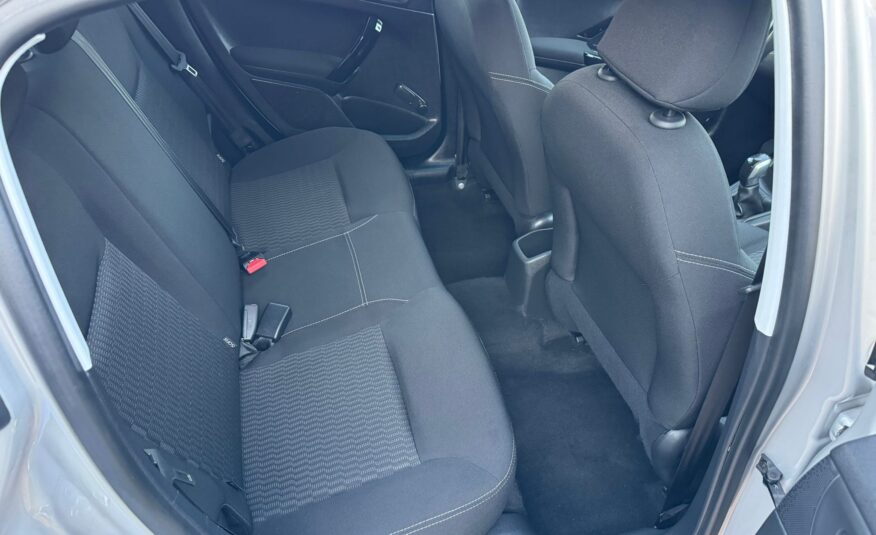 PEUGEOT 208 1.6 HDI