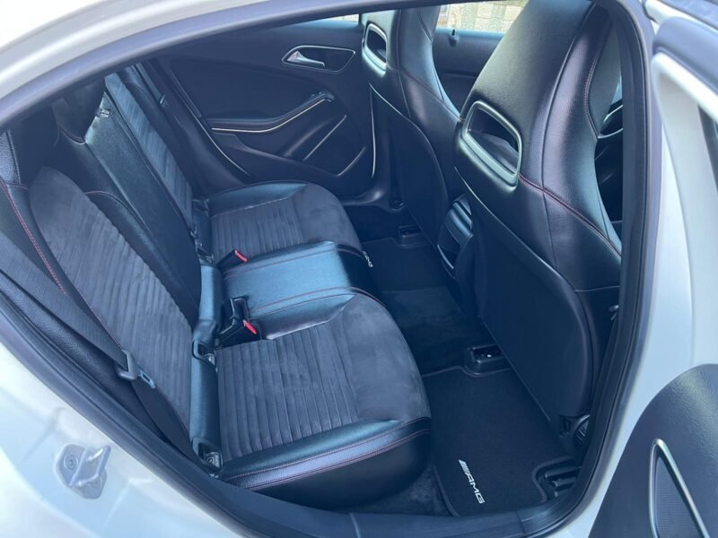 MERCEDES-BENZ CLASE A 180 AMG