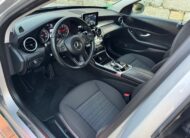 MERCEDES-BENZ C220