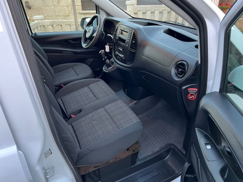 MERCEDES-BENZ VITO 109 CDI MIXTO LARGA