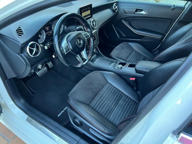 MERCEDES-BENZ CLASE A 180 AMG