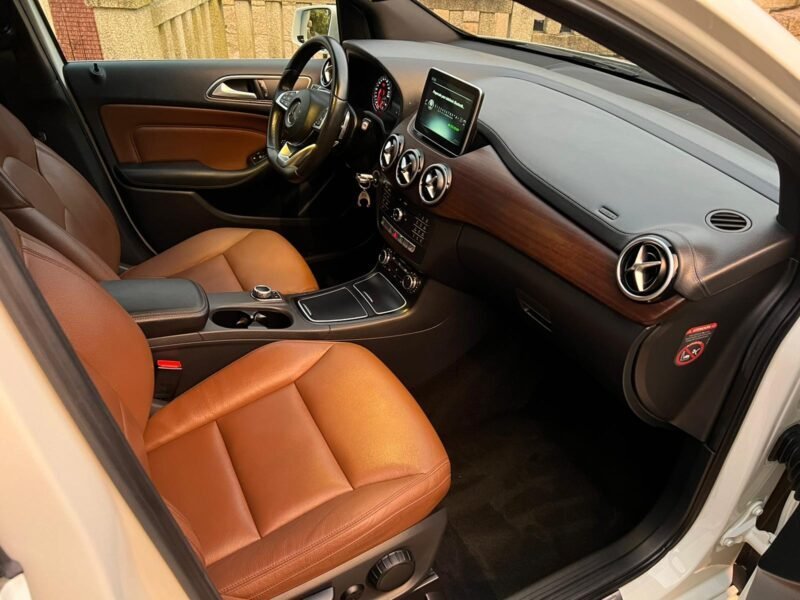 MERCEDES-BENZ CLASE B 180 CDI SPORT AMG