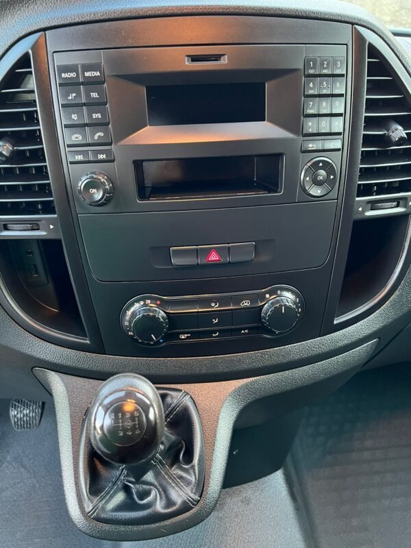 MERCEDES-BENZ VITO 109 CDI MIXTO LARGA