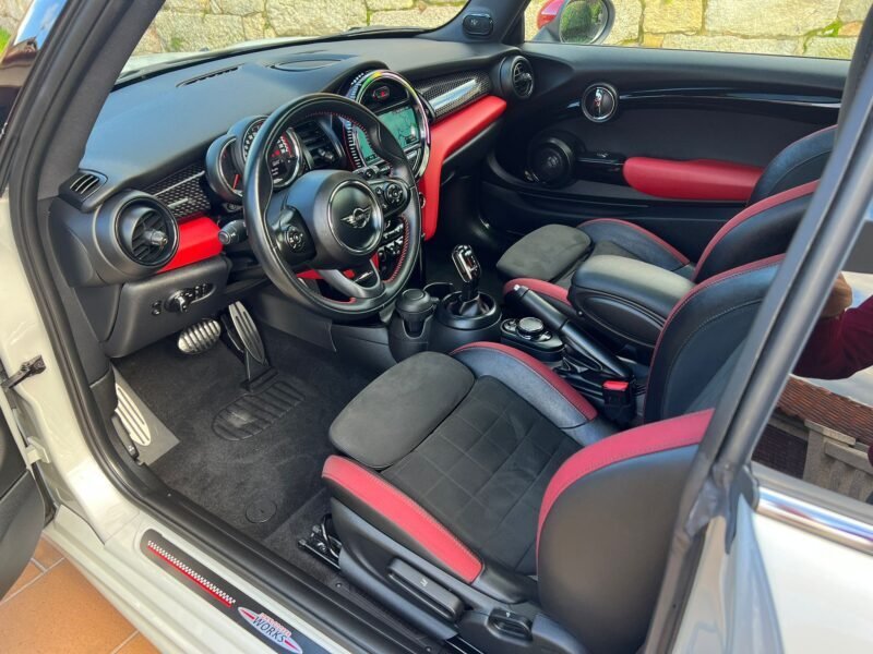 MINI COOPER JHON COOPER WORKS