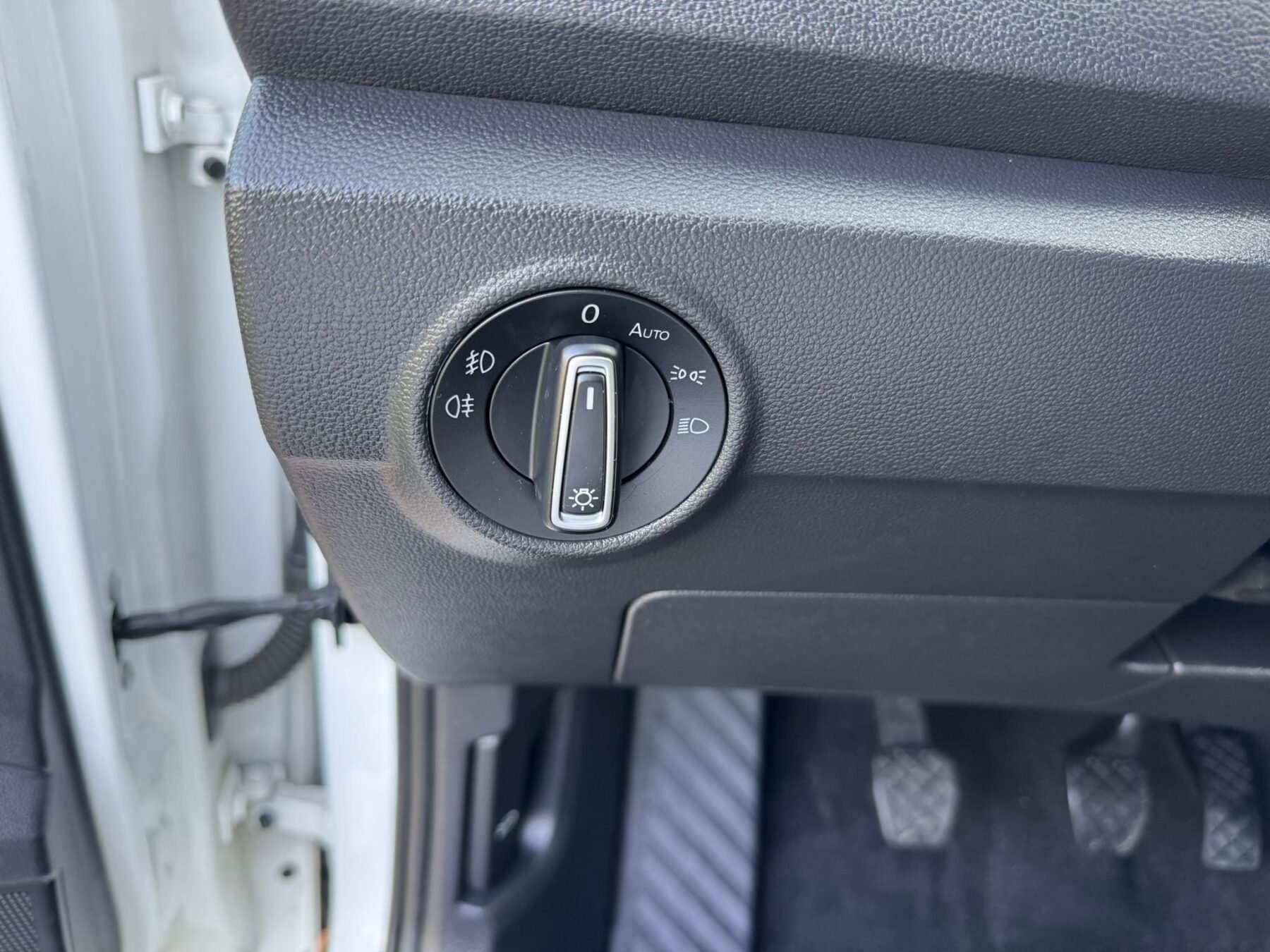 VOLKSWAGEN T-ROC 1.6 TDI