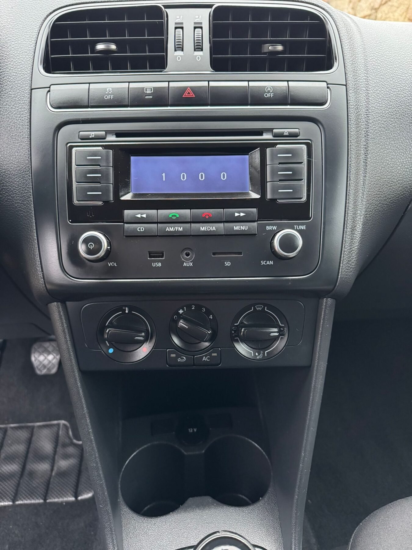 VOLKSWAGEN POLO 1.2 GASOLINA