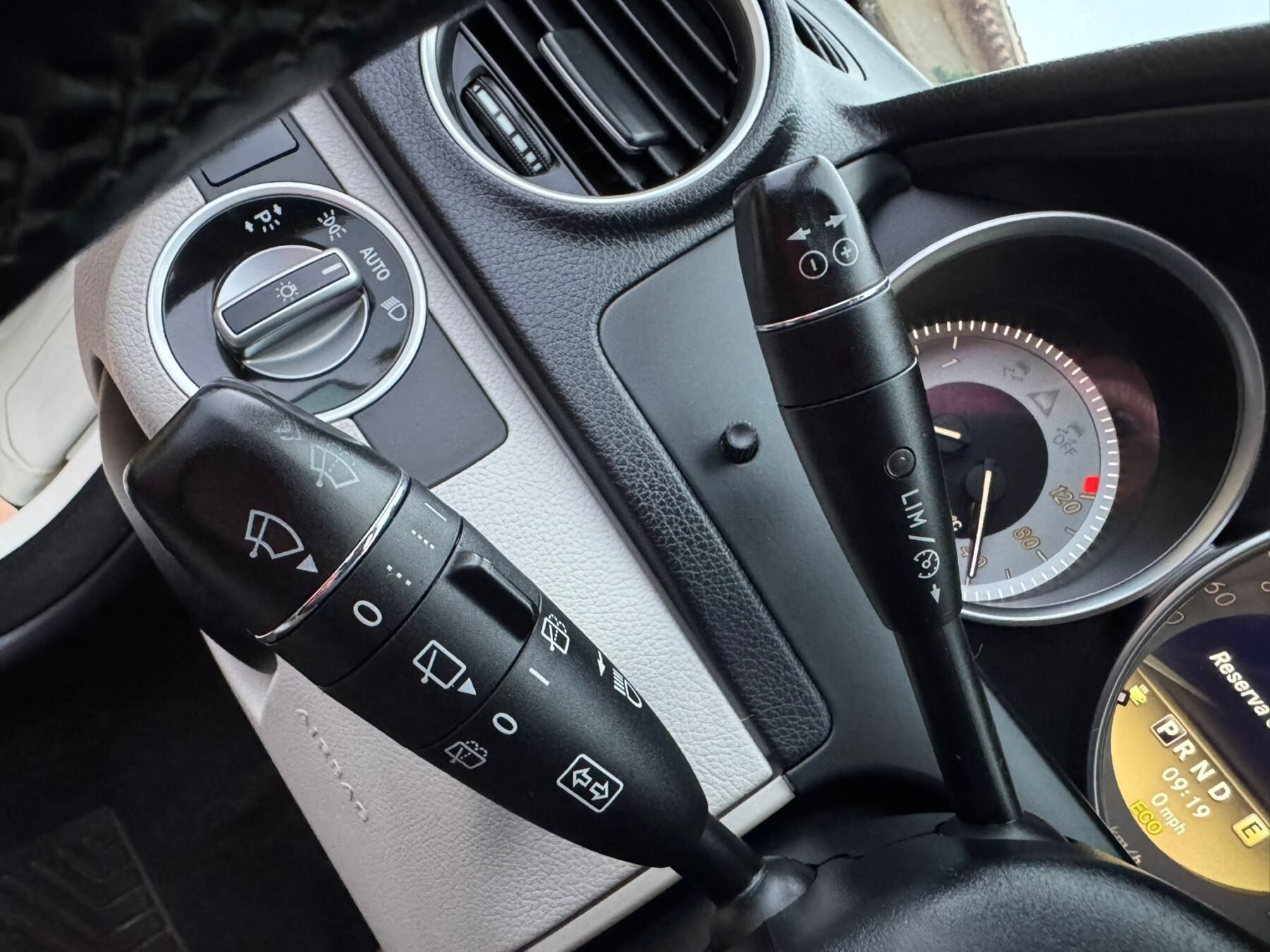 MERCEDES-BENZ CLASE C 220 FAMILIAR