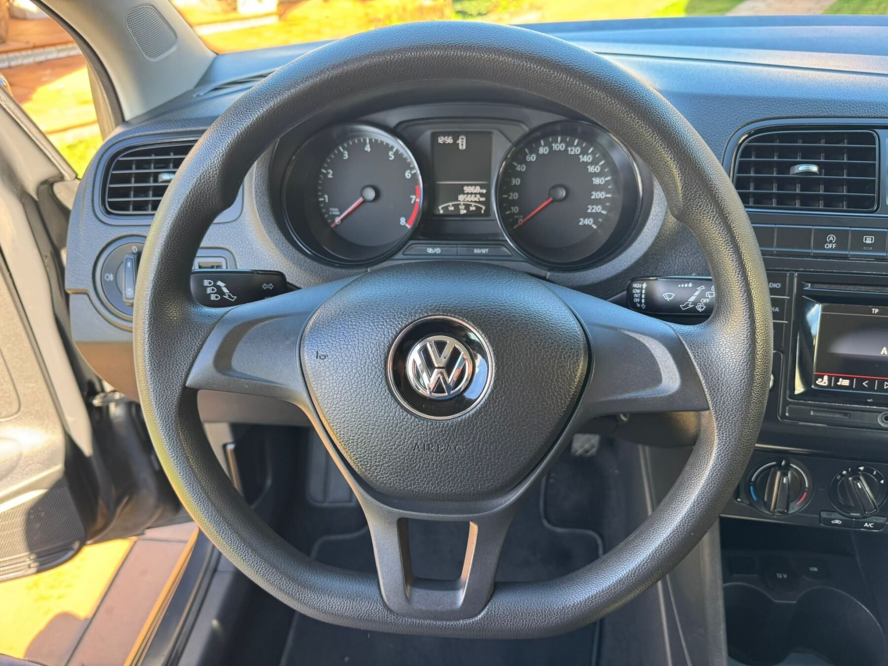 VOLKSWAGEN POLO GASOLINA