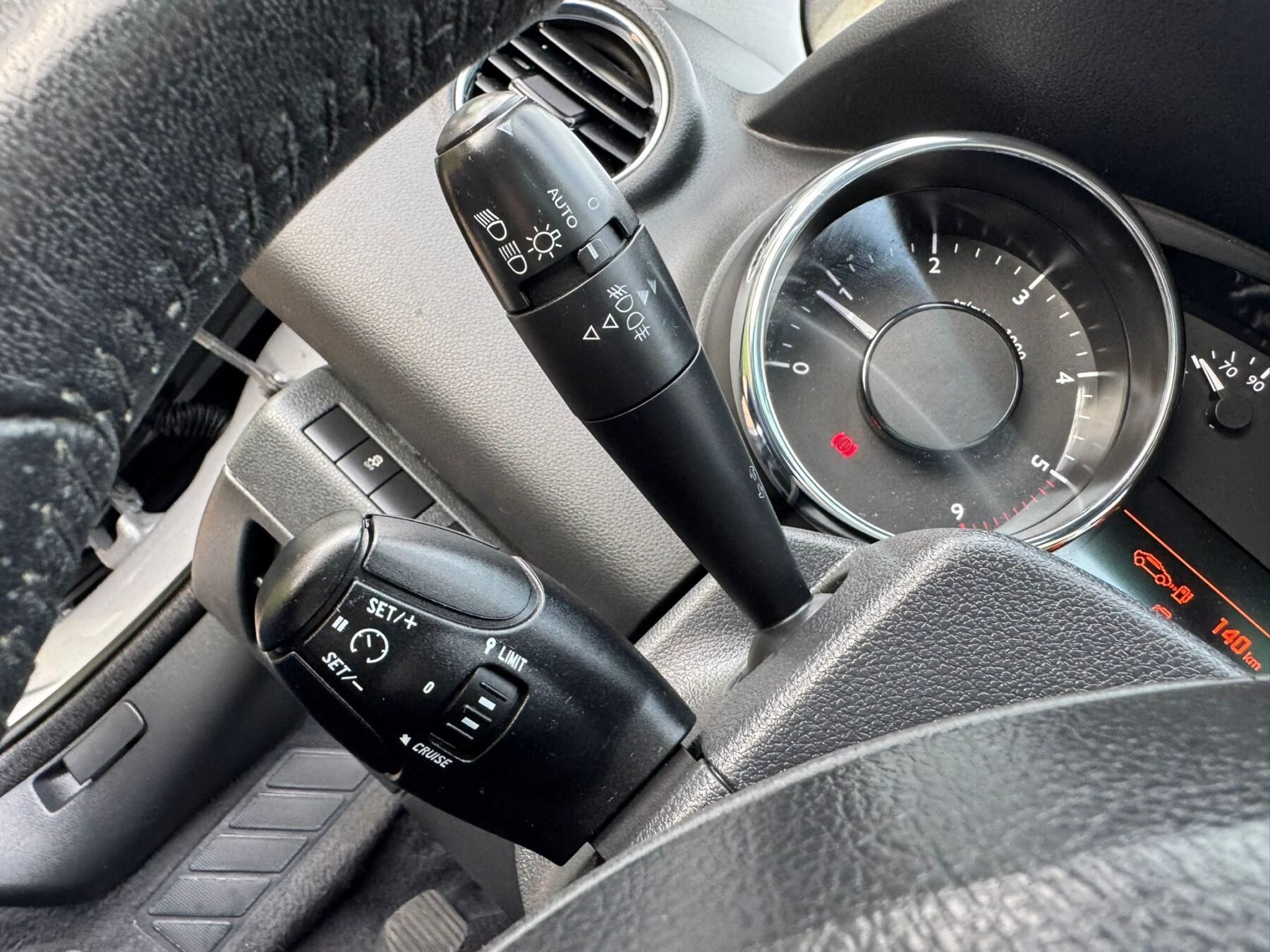 PEUGEOT 5008 7 PLAZAS