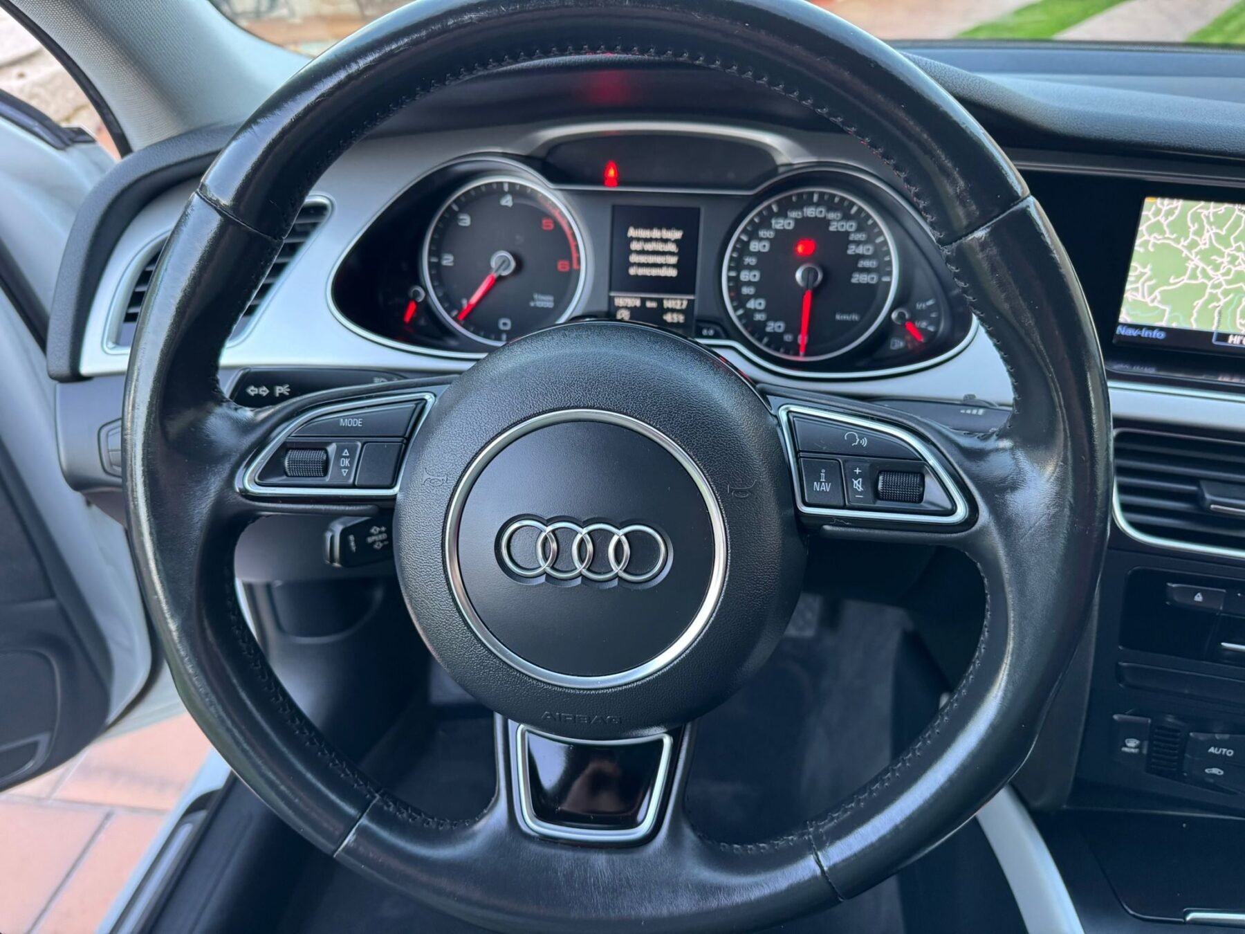AUDI A4 SLINE