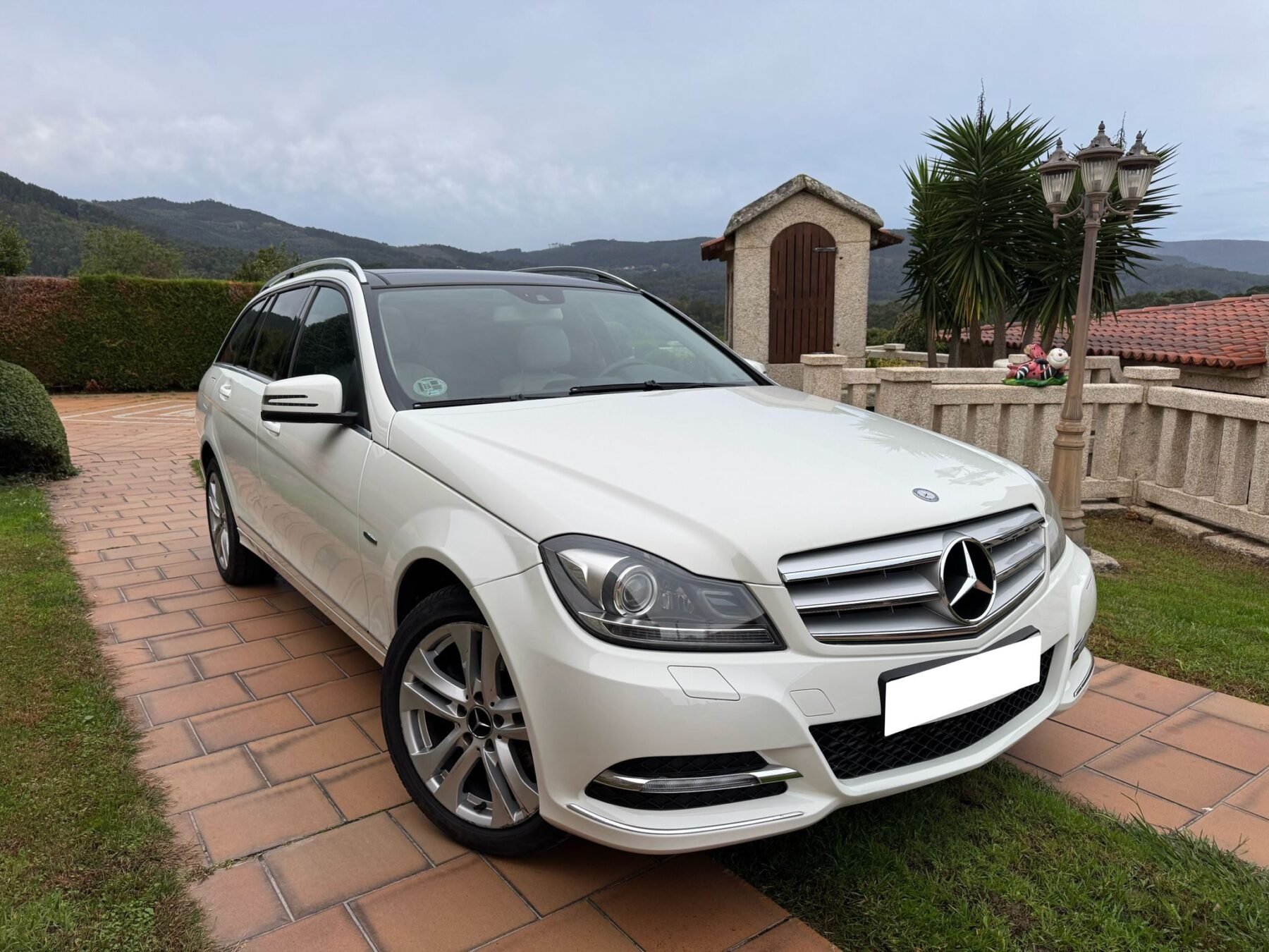 MERCEDES-BENZ CLASE C 220 FAMILIAR