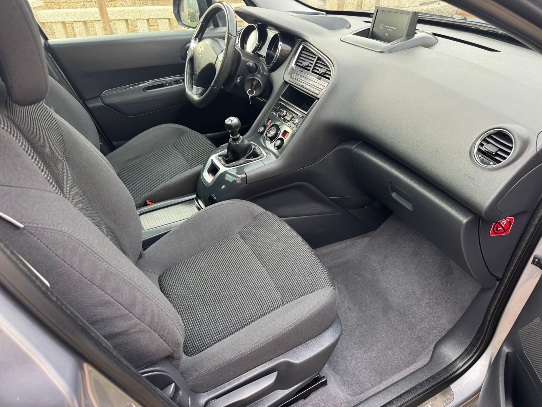 PEUGEOT 5008 7 PLAZAS