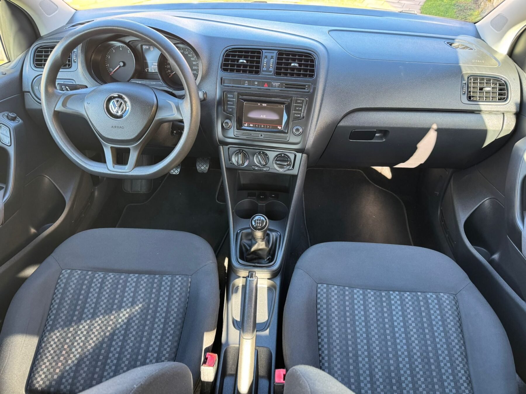 VOLKSWAGEN POLO GASOLINA