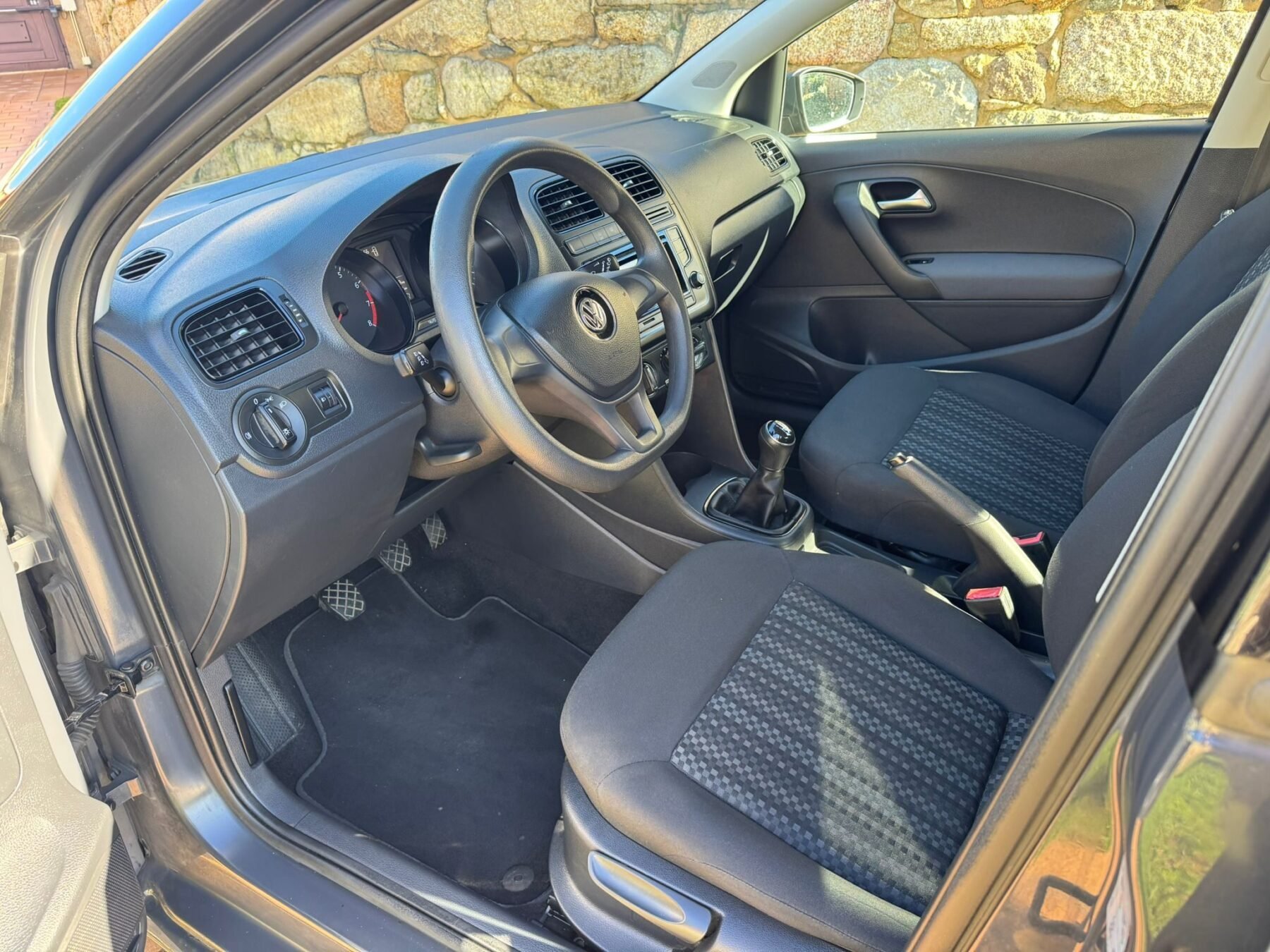 VOLKSWAGEN POLO GASOLINA