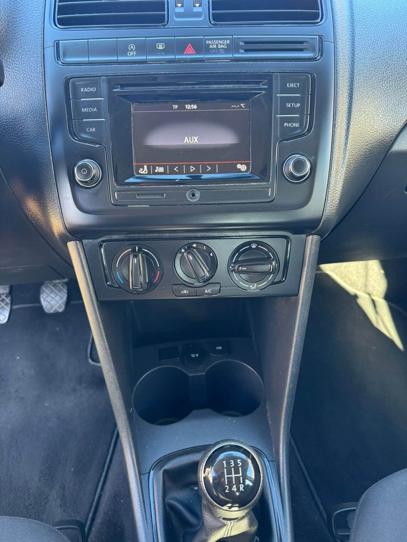 VOLKSWAGEN POLO GASOLINA